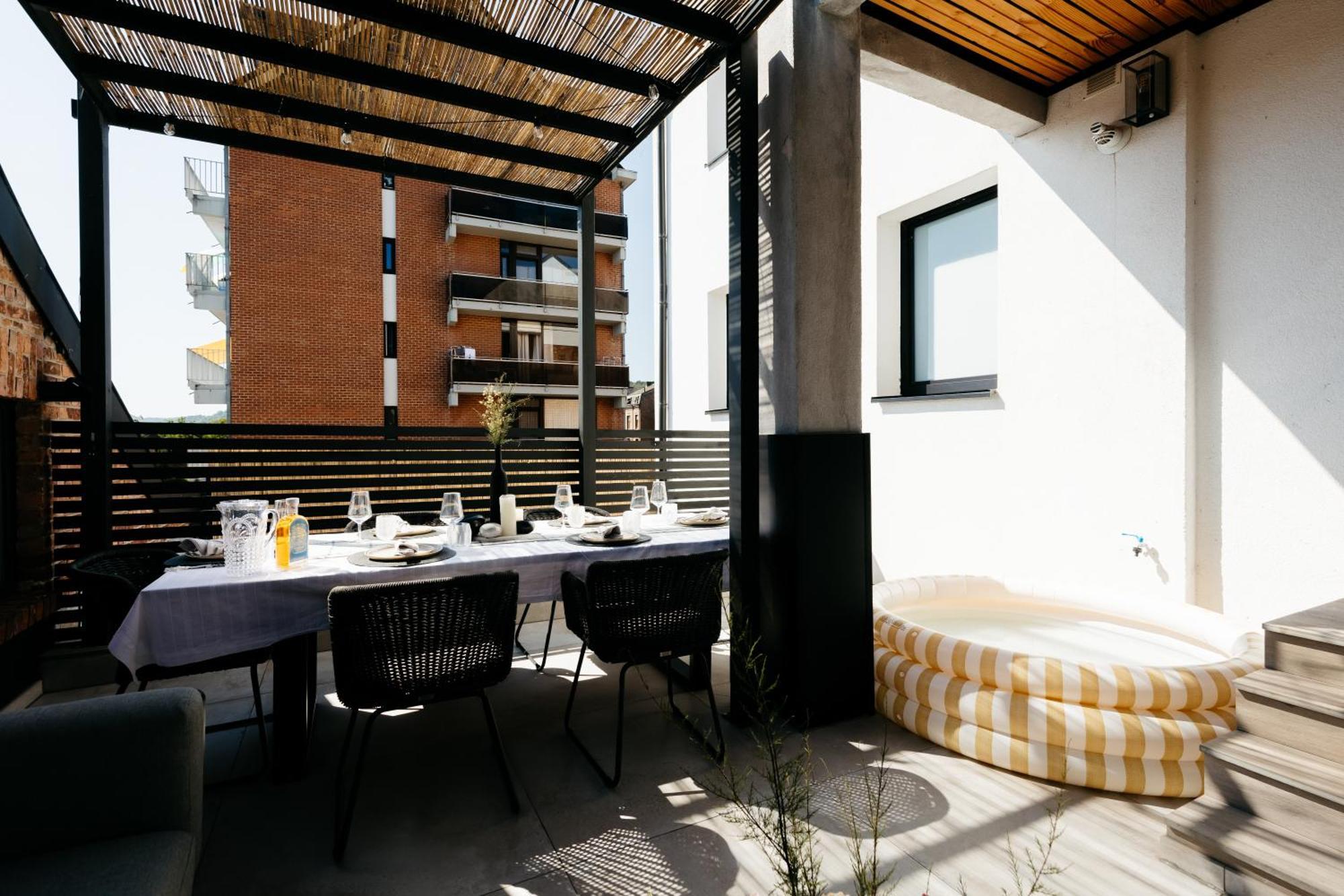 The Edgewater Suites - Park View Namur  Exterior foto