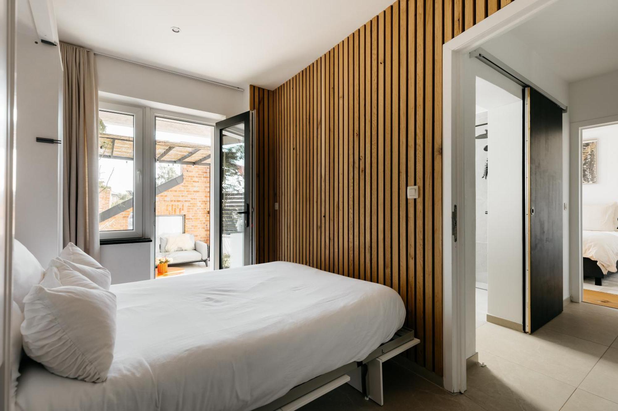 The Edgewater Suites - Park View Namur  Exterior foto
